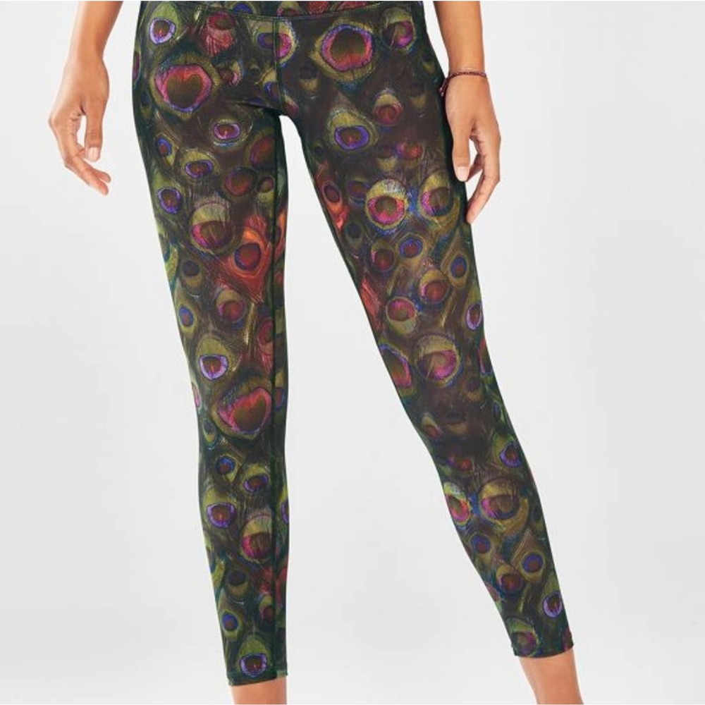 Fabletics High Waisted Peacock Active Workout Everyday Leggings Size Small Green